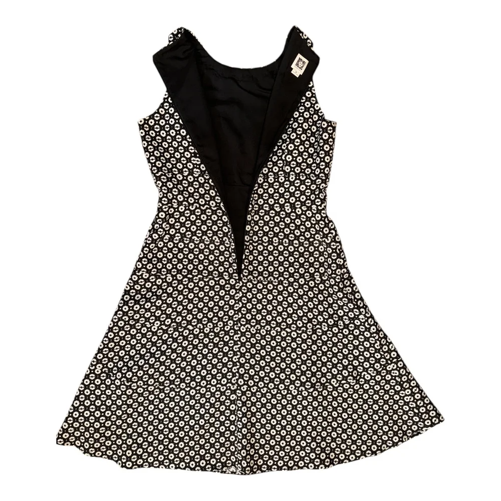 Anne Klein Women's Sleeveless Geometric Print Dress, Black and White Pattern, Si - Picture 4 of 4